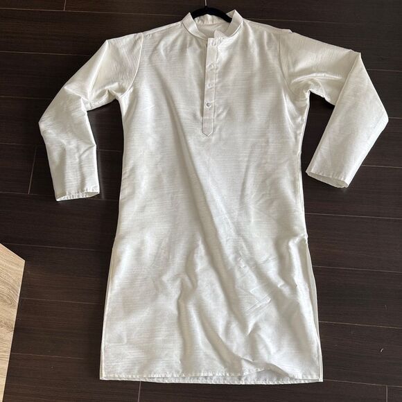 Elegant White Long Sleeve Kurta, Men Medium - Picture 3 of 7